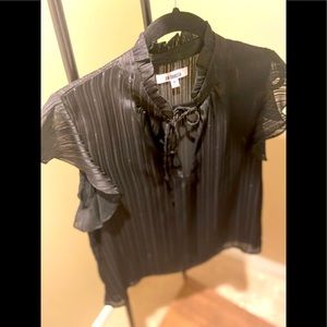 BB Dakota flutter tank black with shimmer detail